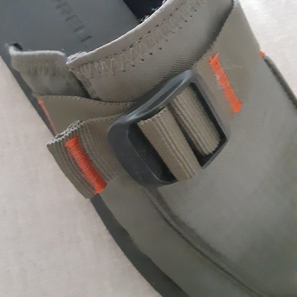 Merrell - Picture 4 of 5